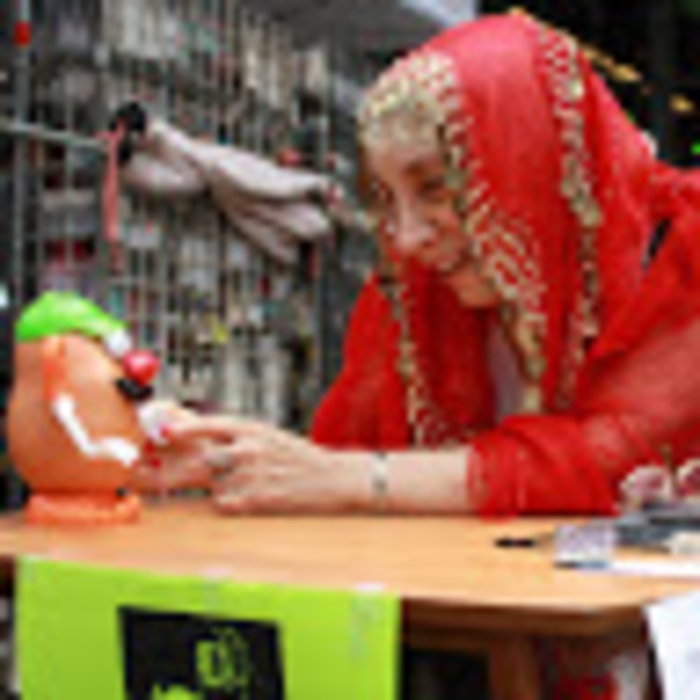 Meet your Posher, Paula